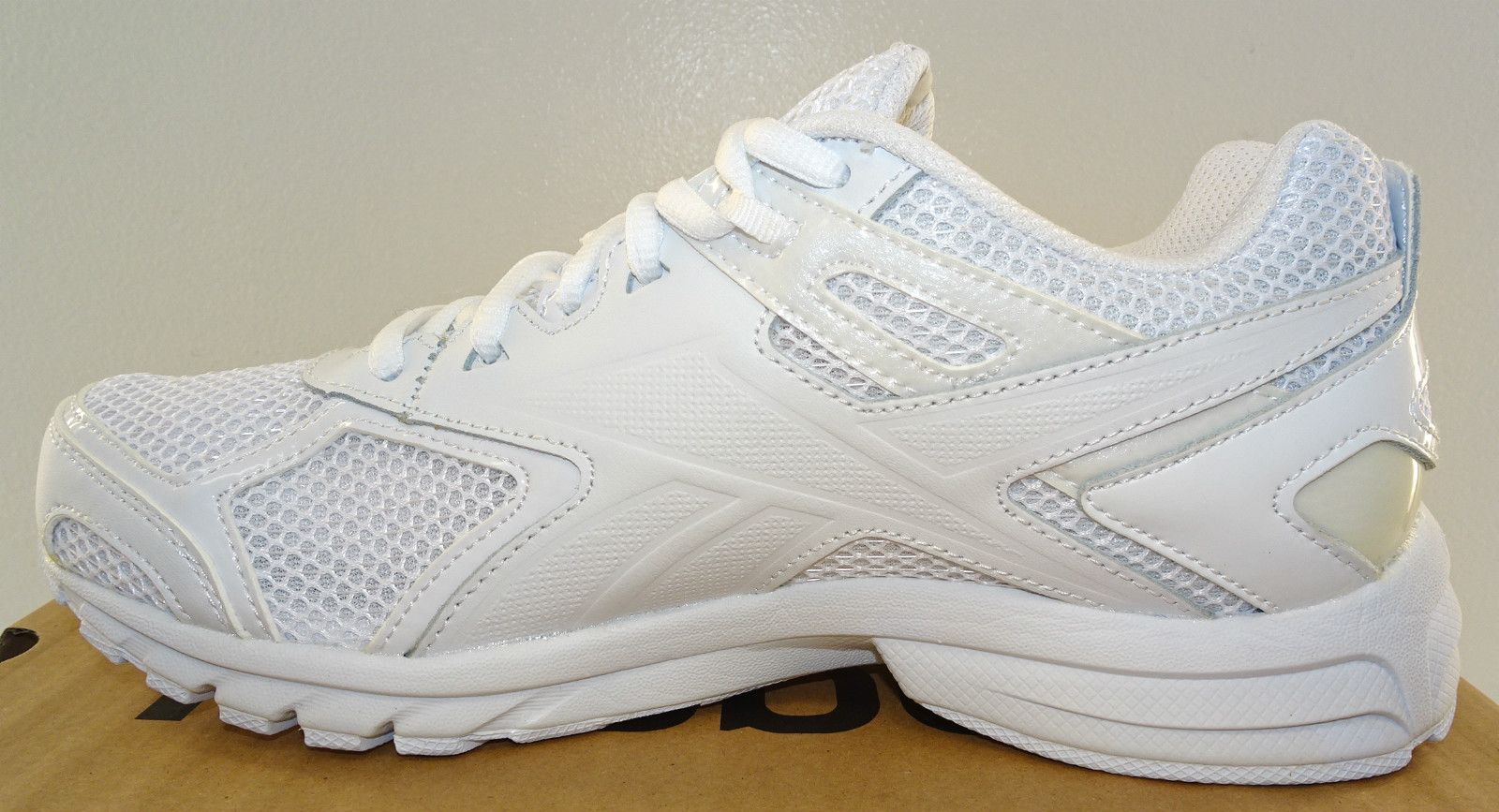 REEBOK Men's Quickchase SE Running XTrainers Width M, 2E, 4E NWD $15