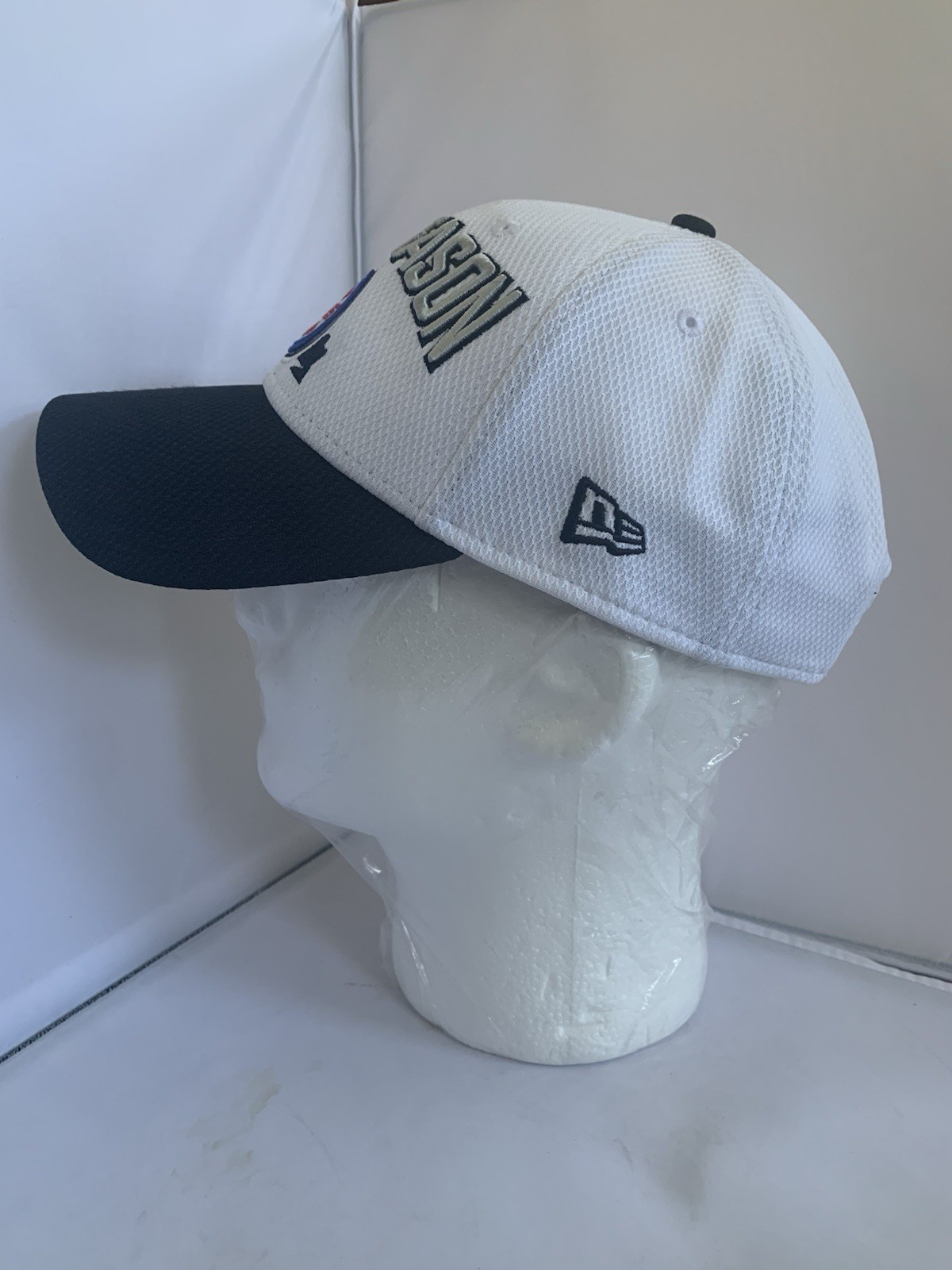 New Era Chicago Cubs 9Forty MLB 2016 Respect Post Season Strapback Hat
