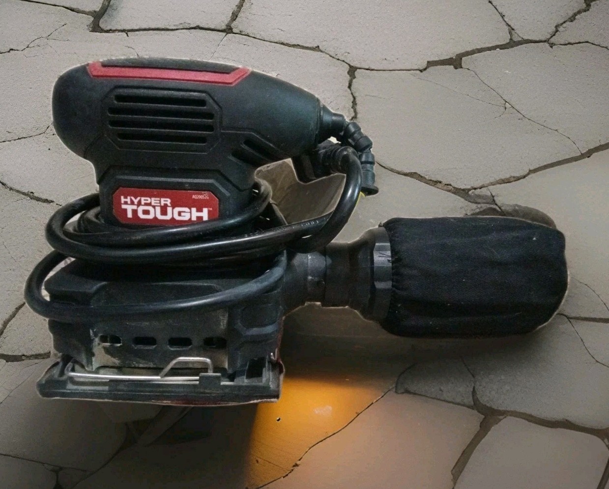 HYPER TOUGH Corded Electric Palm Sander - 120 V / 2.0-AMP  #AQ20052G Works Great