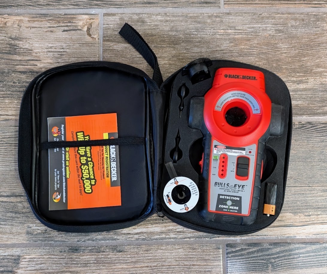 Black & Decker BDL110S Bulls Eye Auto-Leveling Laser with Sensor
