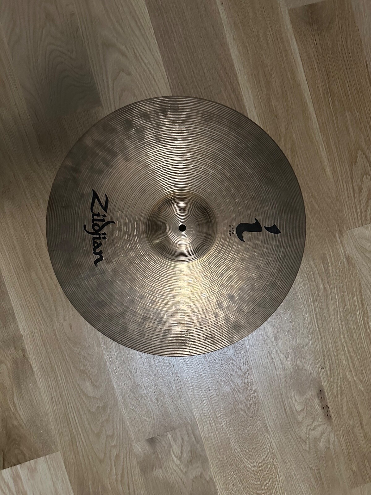 used zildjian i series 19” crash and 14” hi hats