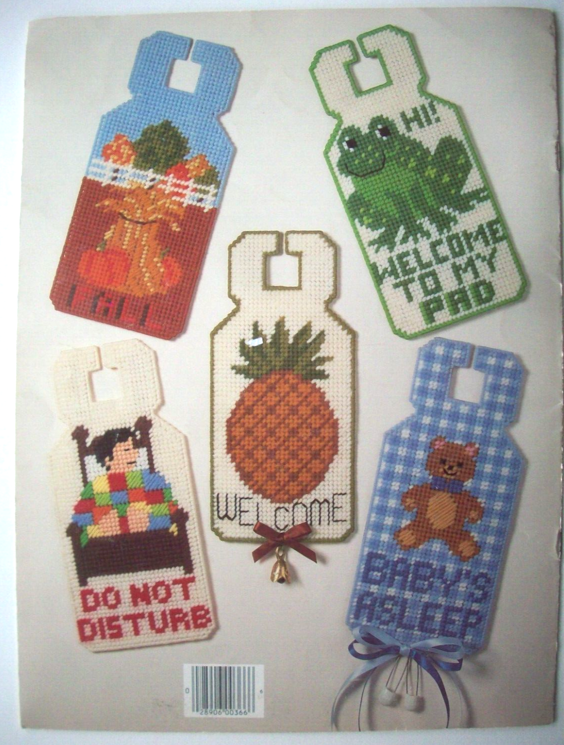 Door Signs Hangers Plastic canvas pattern Santa Halloween pineapple frog violet