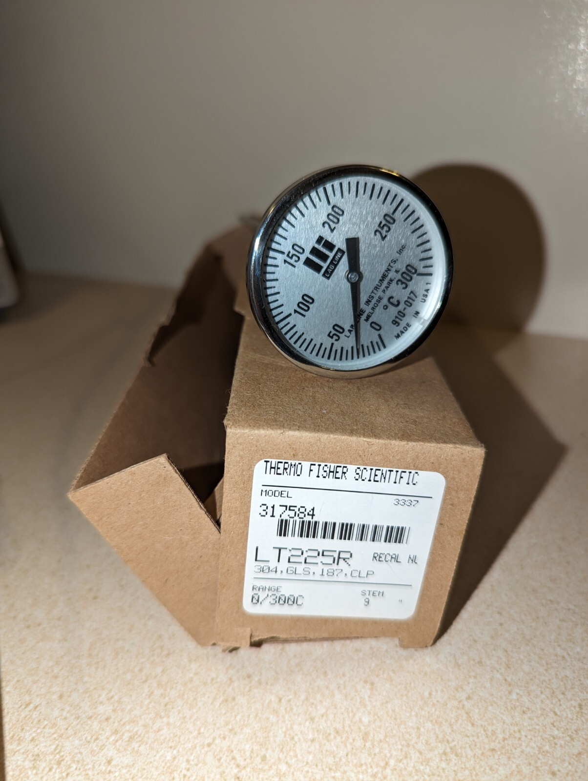 Fisher Scientific 0-300°F Thermometer Stainless Steel USA Made  MODEL LT225R