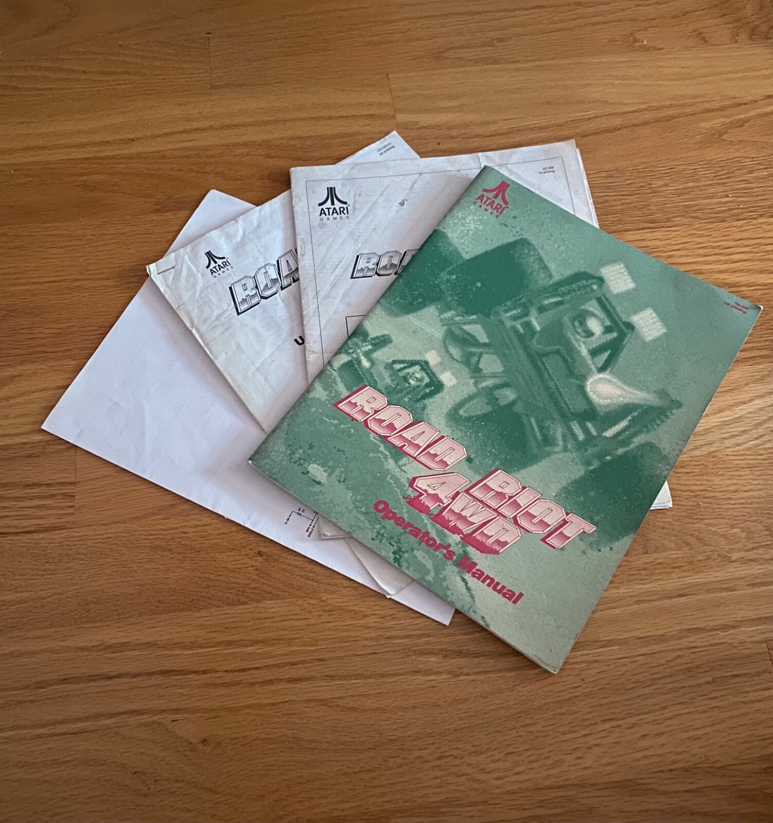 Road riot video arcade game manual package set, Atari 1991