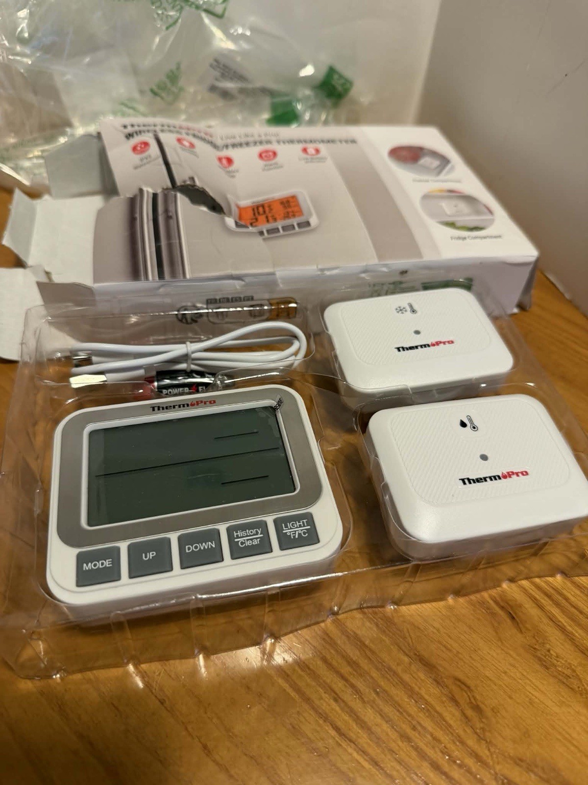 ThermoPro Wireless Freezer Fridge Thermometer TP210-B (damaged box)