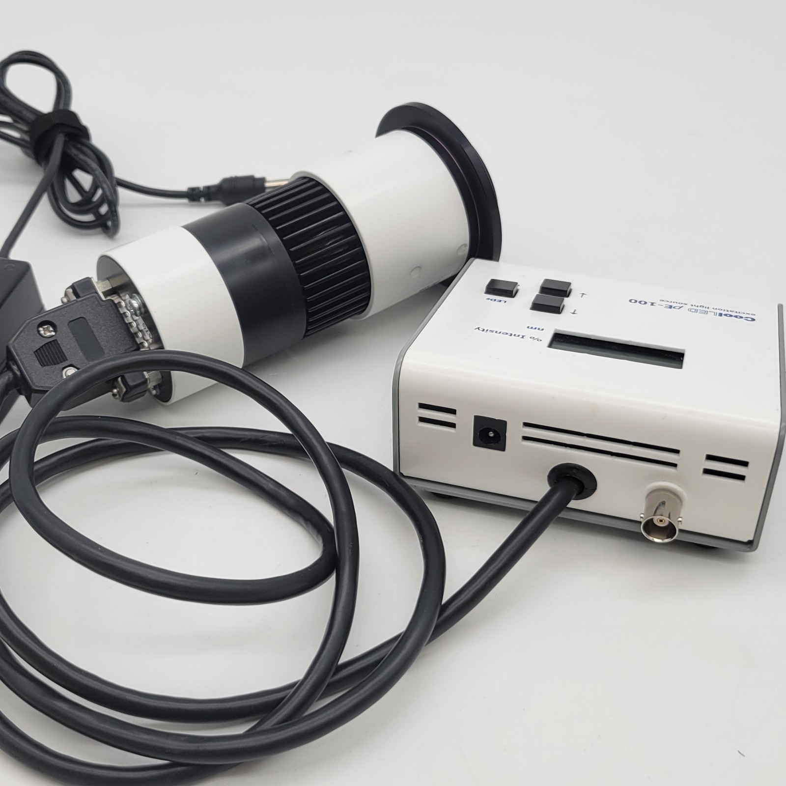 Leica Microscope CoolLED pE-100 Single Wavelength Excitation Light Source 470nm