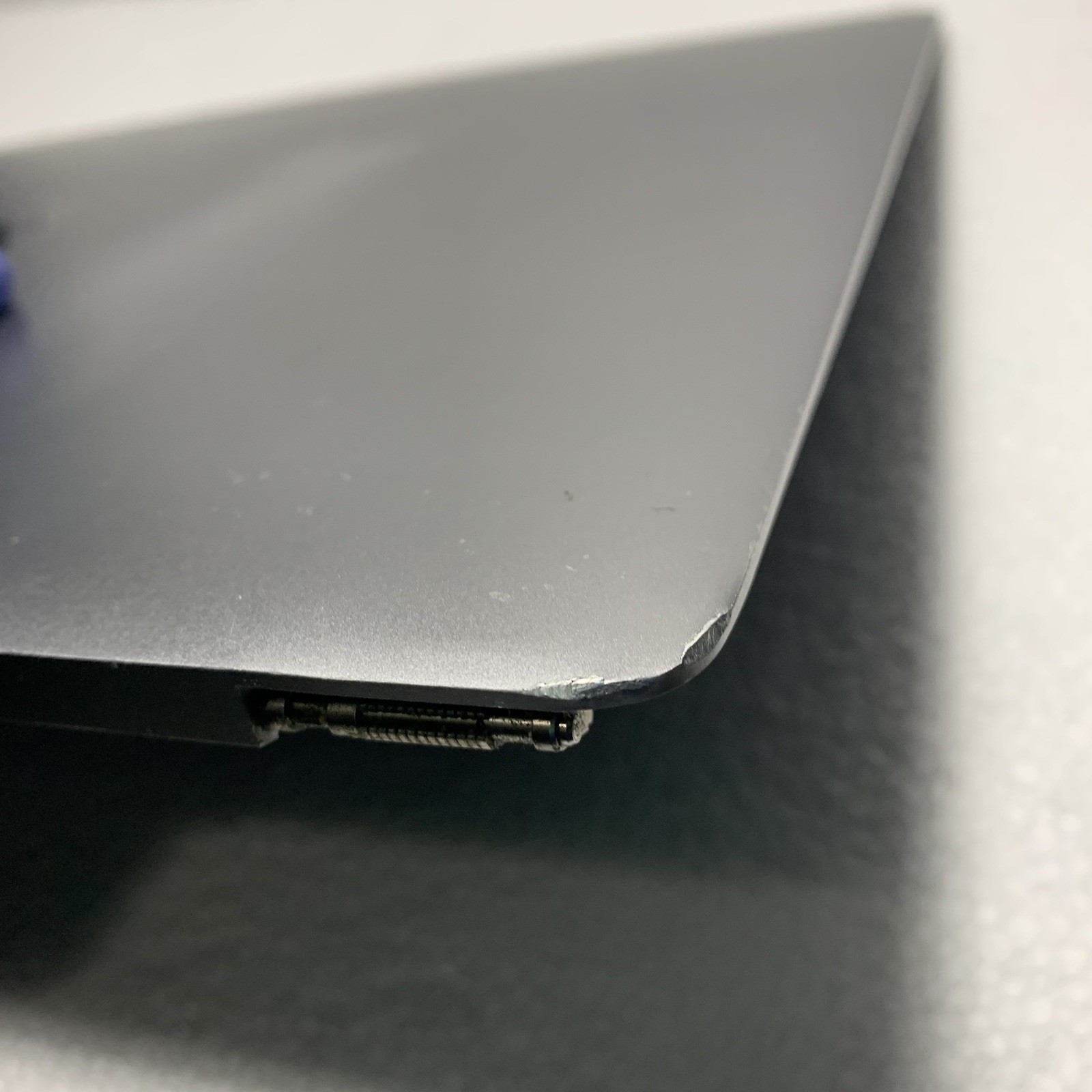Apple MacBook Pro A1990 2018 2019 15" OEM LCD Screen Display Assembly - TESTED