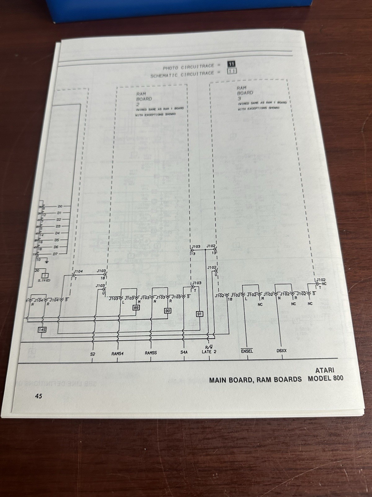 ATARI 800 Howard Sams ComputerFacts Technical Service Data Manual CC7