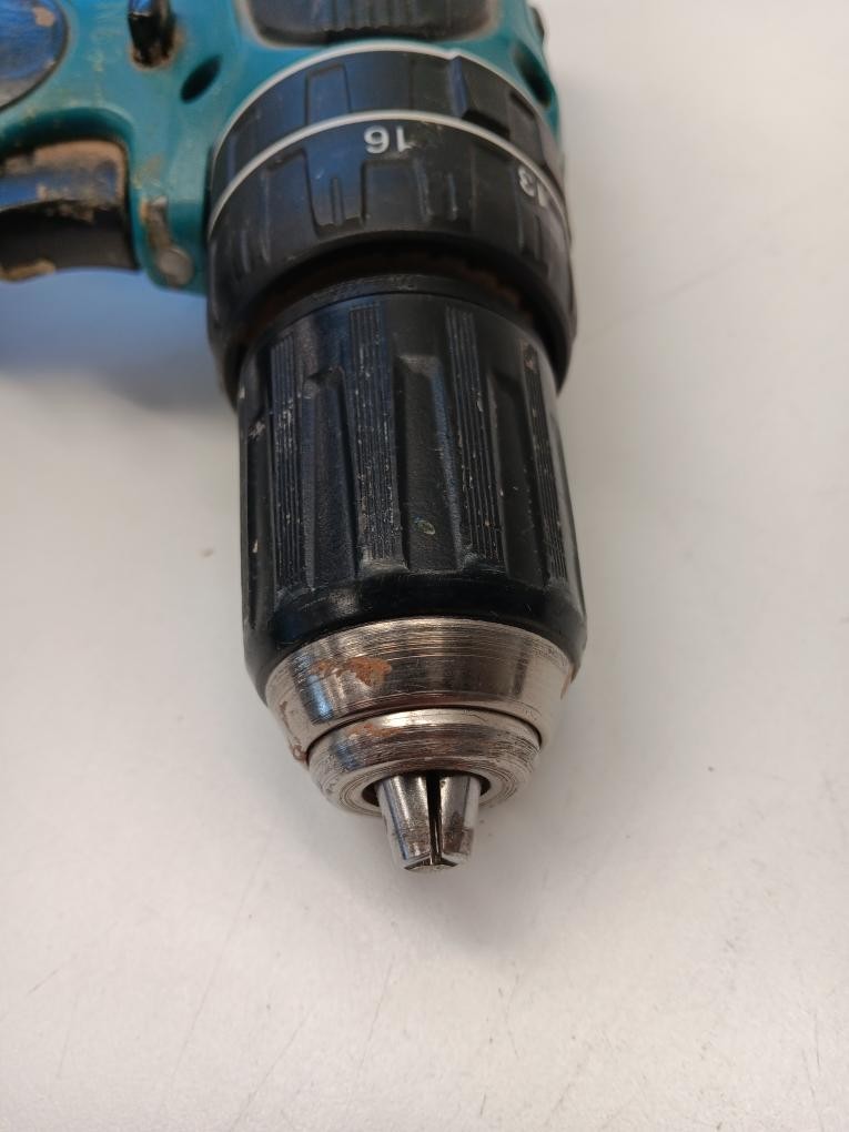 MAKITA Xph01 (P07015424)
