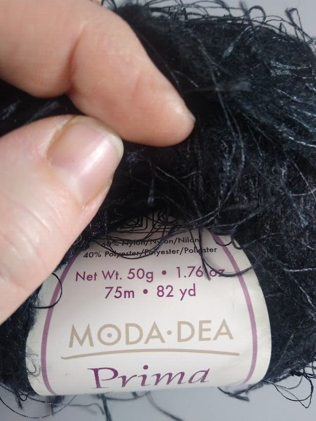 Moda Dea PRIMA Eyelash Yarn - Black #3012 NEW