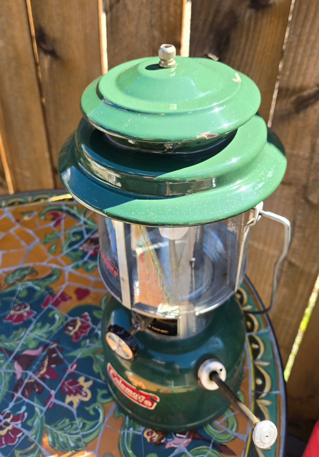 Coleman 1981 Lantern 220K Double Mantle Globe
