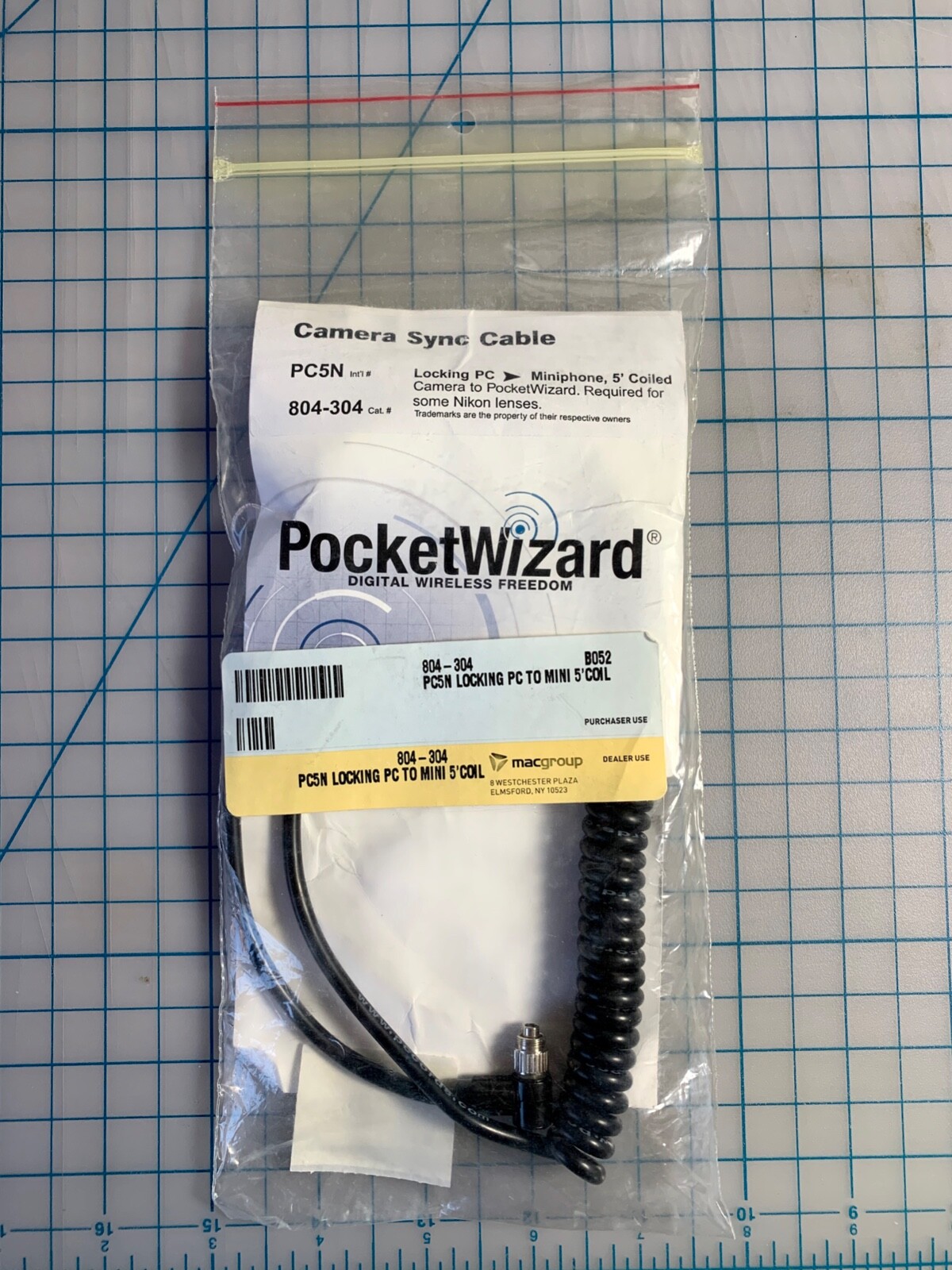 PocketWizard PC5N Locking PC Sync Cable  - Miniphone, 5' (1.5 m) Coiled 804-304