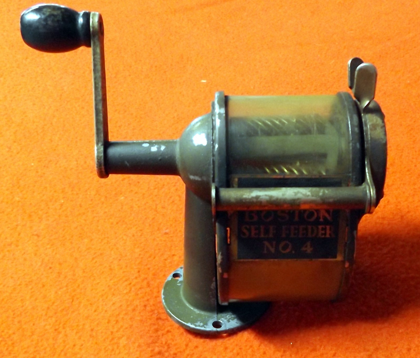 BOSTON NO. 4 PENCIL SHARPENER