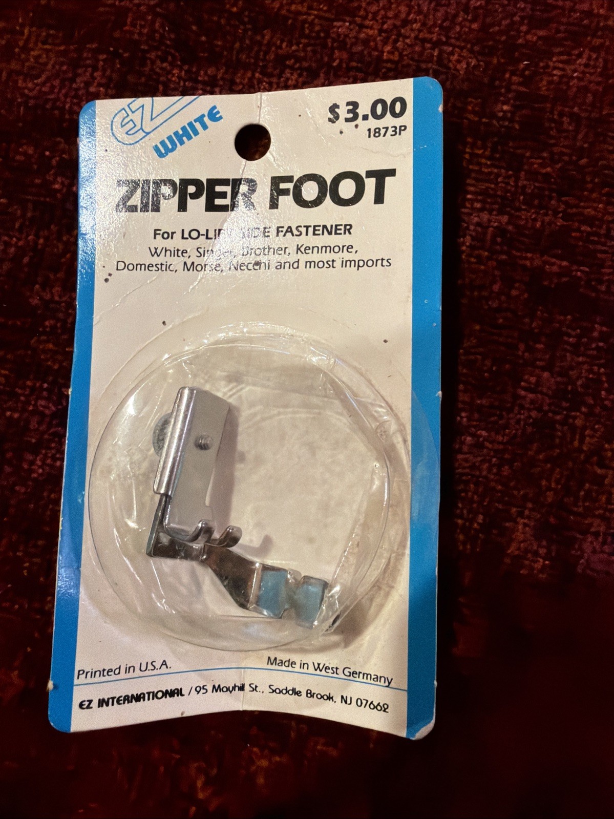 EZ WHITE ZIPPER FOOT SEWING MACHINE (h60)