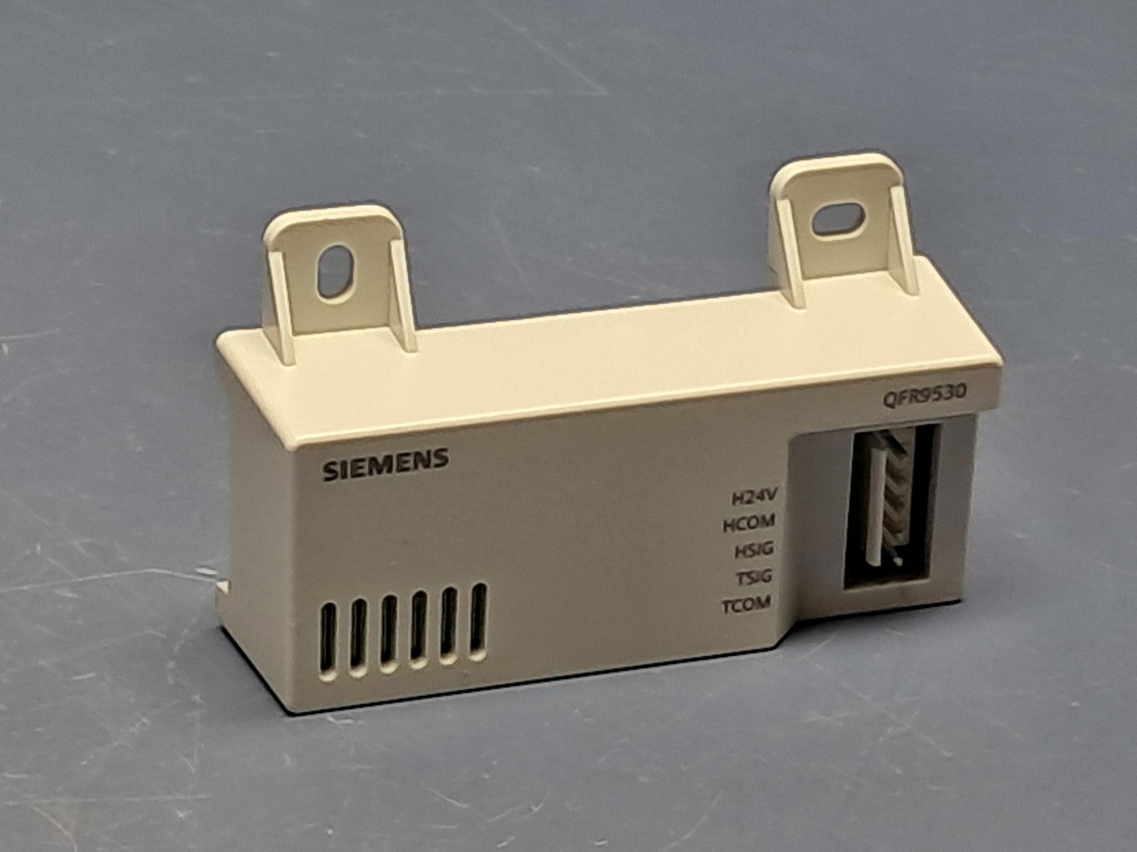 Siemens - Humidity + Temp Sensor - Part# QFR9530