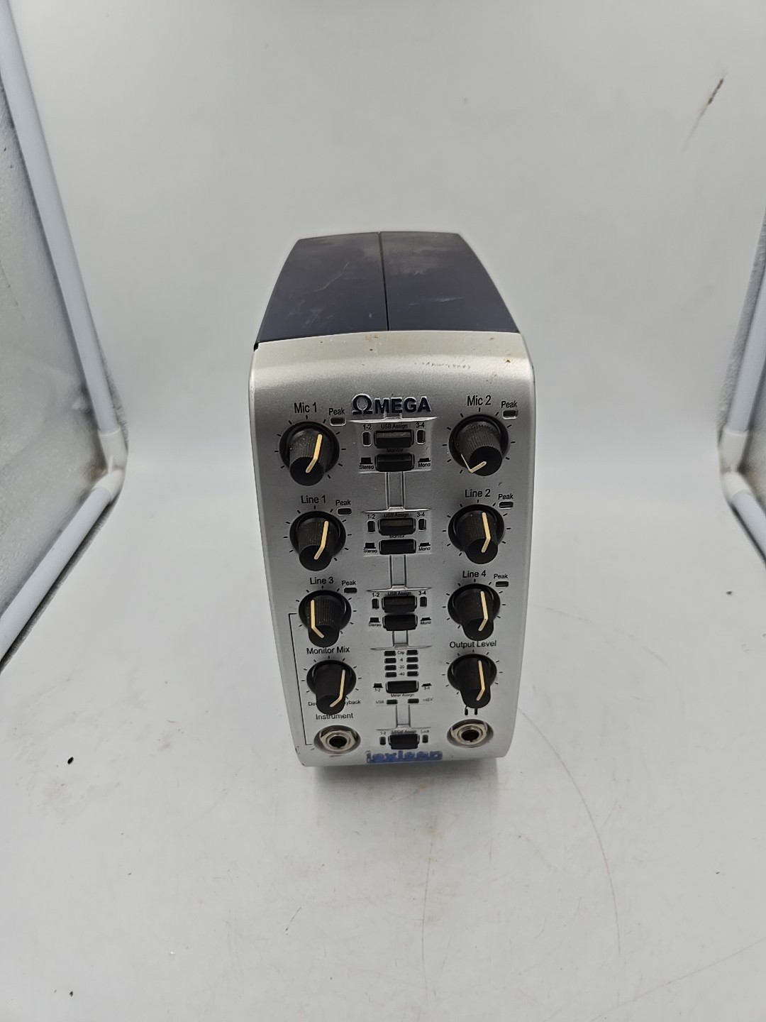 Lexicon Omega Desktop Recording Studio USB Audio Interface For Parts And Repair