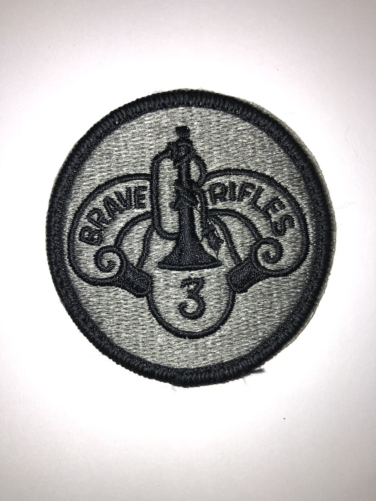 3rd ACR Armored Calvary Regiment  U.S. Army ACU W/hook back Patch