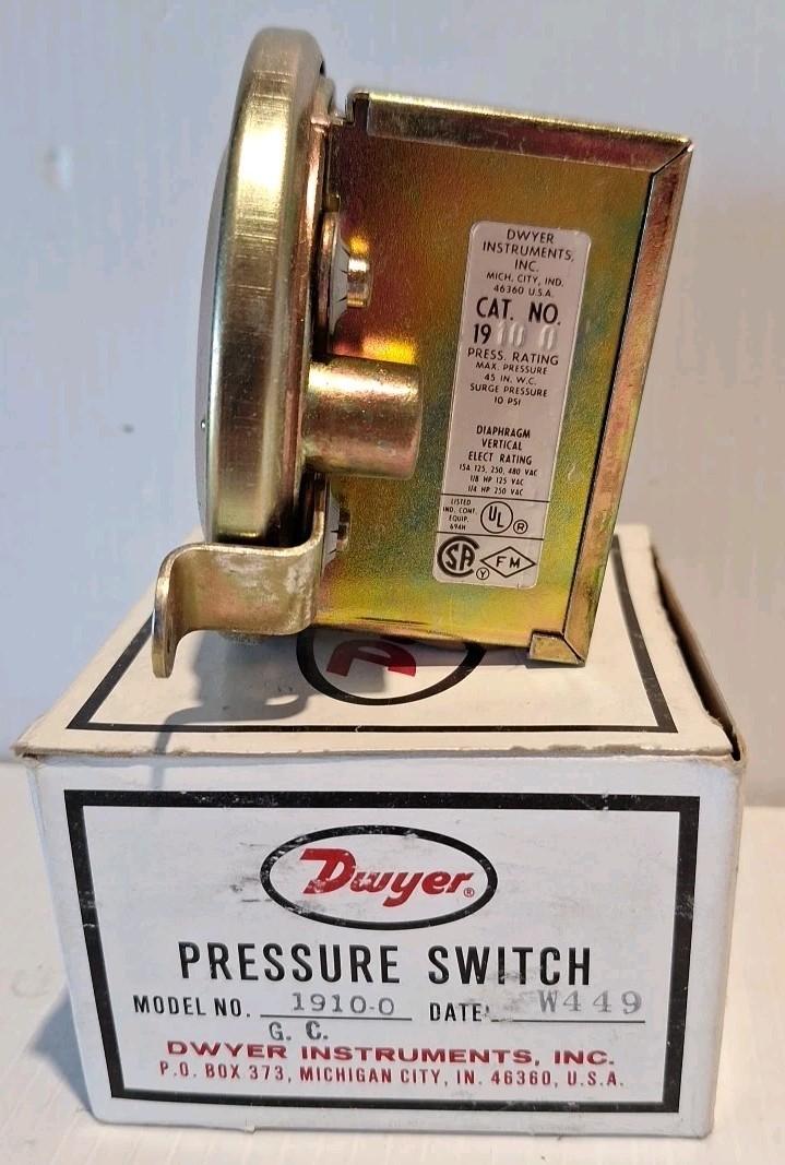 Dwyer Instruments 45 IN. W.C. 10PSI Pressure Switch 1910-0