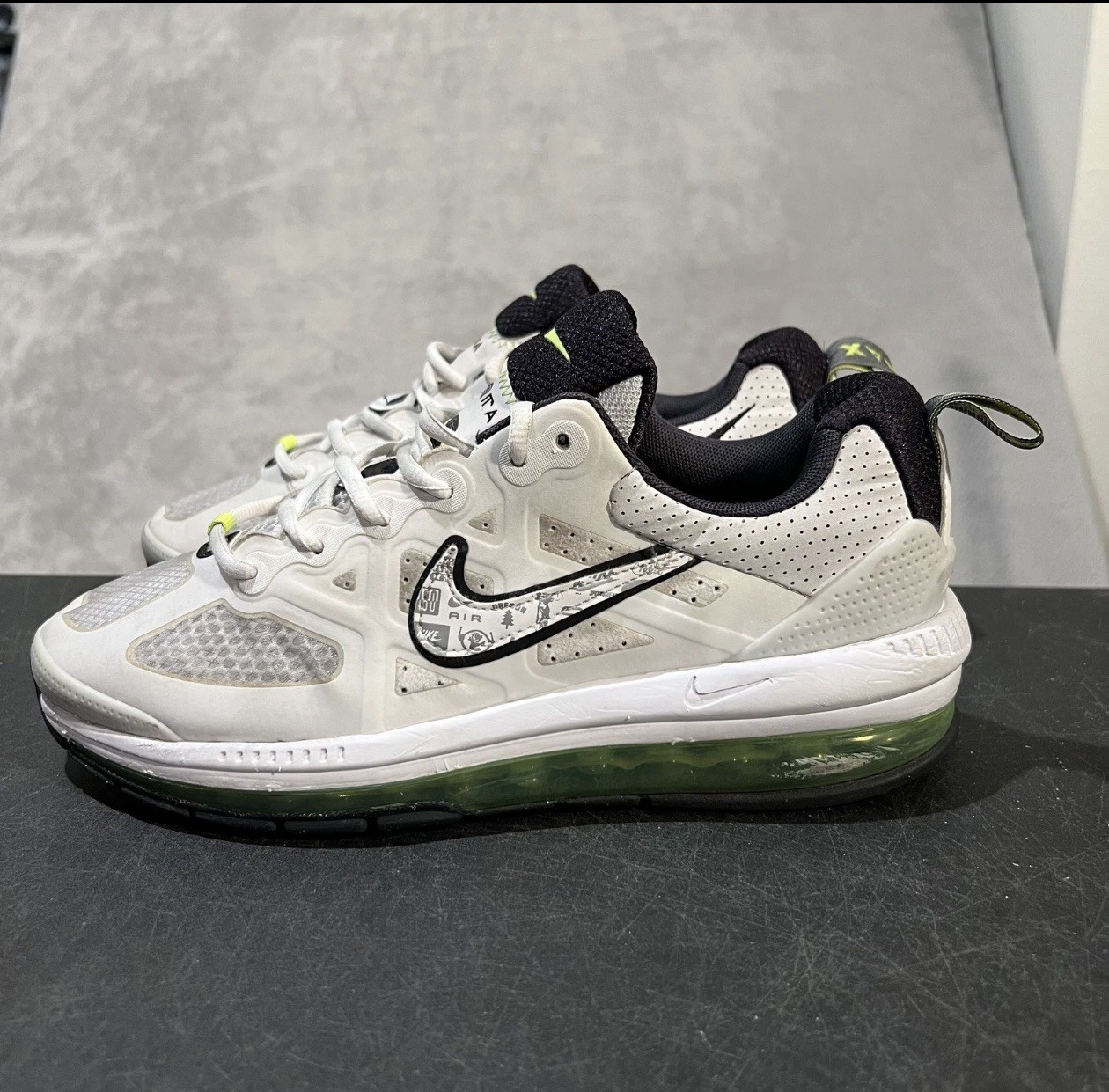 Nike Air Max Genome Shoes Mens Size 8
