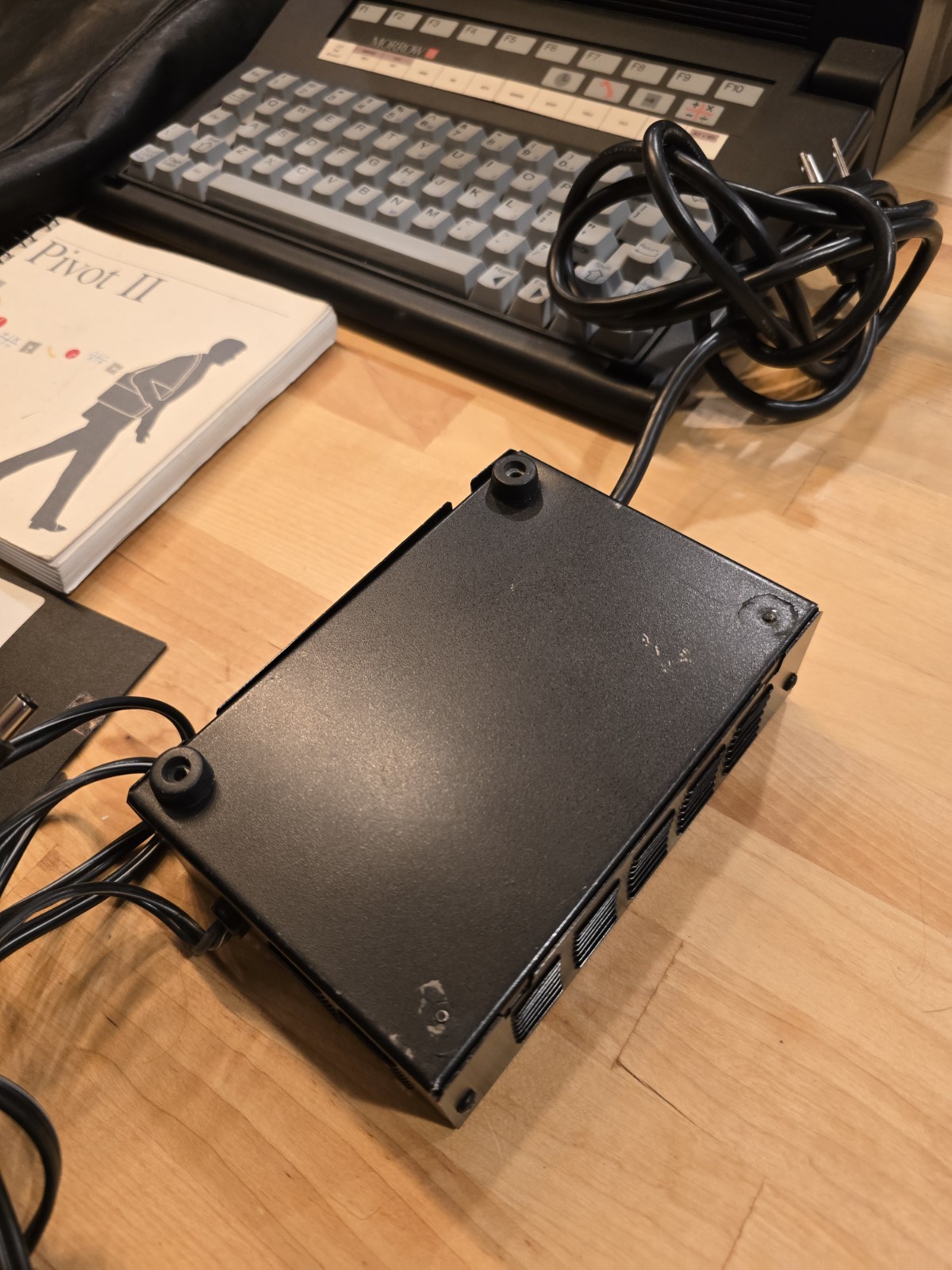 Rare Morrow Pivot II Portable Computer w Owner Manual DOS Boot Disk Power Supply