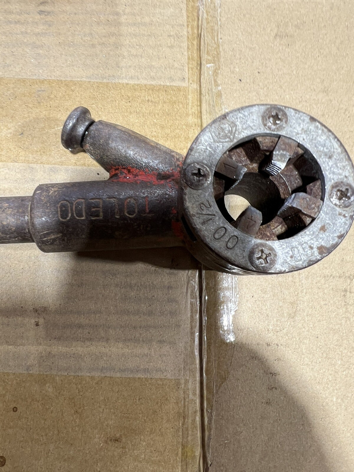 Toledo 00 1/2” Pipe Threader *Good Dies*