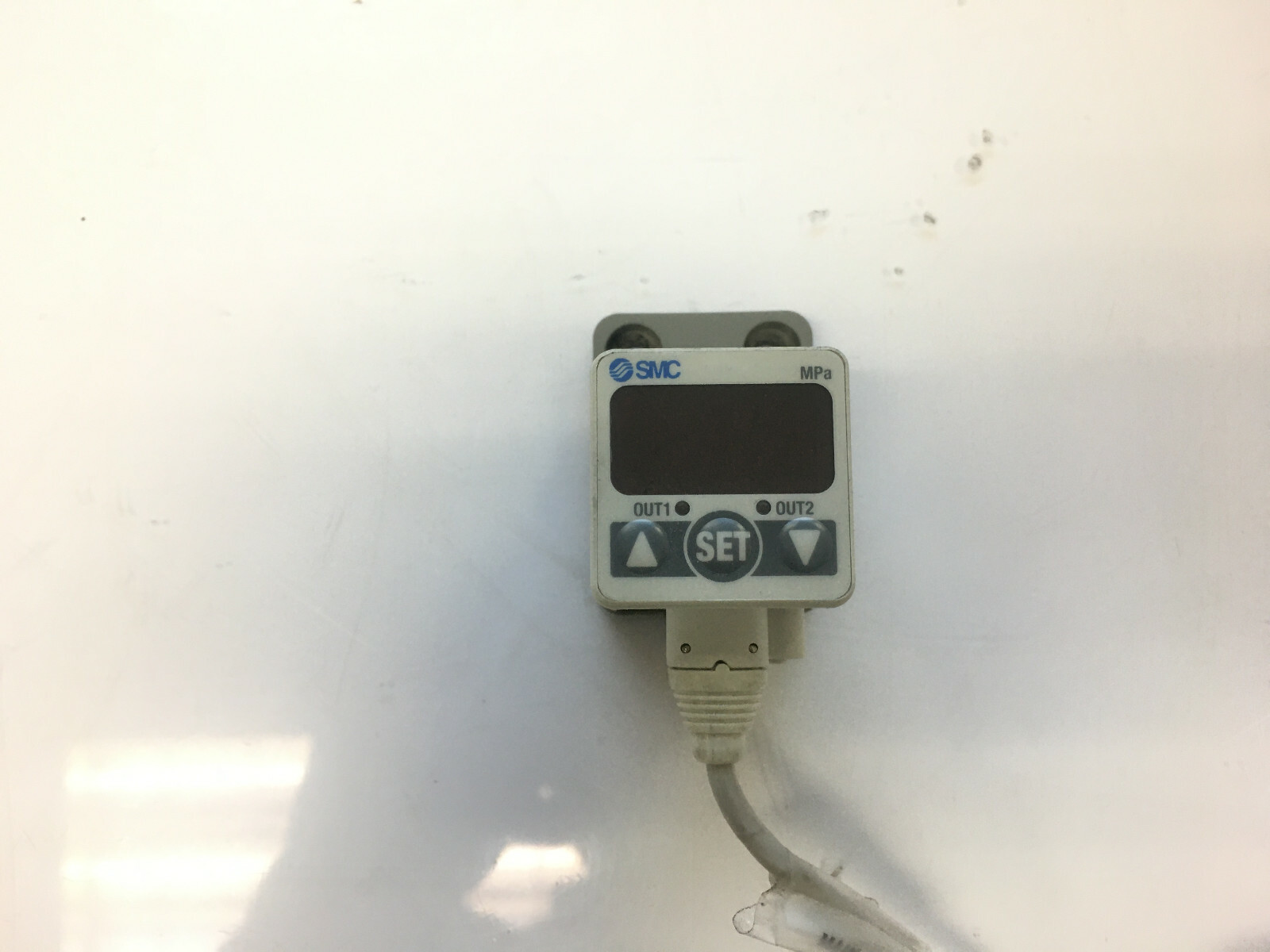 SMC ISE40-C4-62L Pressure Switch