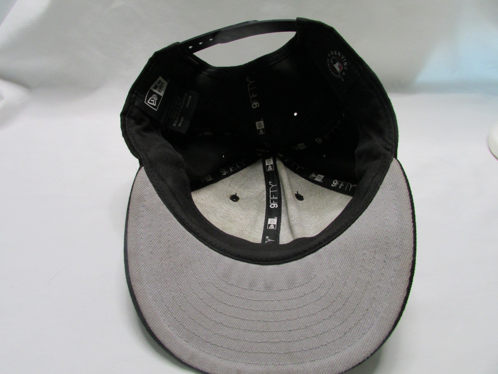 LA Dodgers Baseball Hat Black - New Era 9Fifty - Snapback Adjustable