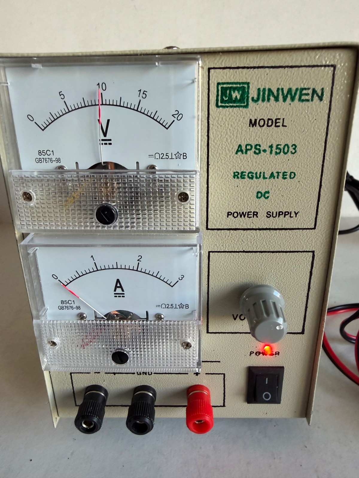 Jinwen JW Model APS-1503 Regulated DC Power