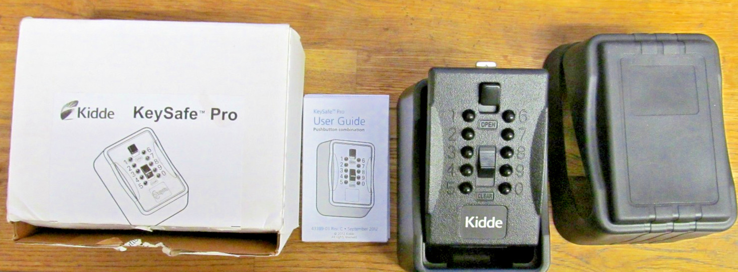 NEW OPEN BOX KIDDIE KEY SAFE PRO S7 PUSHBUTTON COMBINATION KEY BOX BLK FREE SHIP