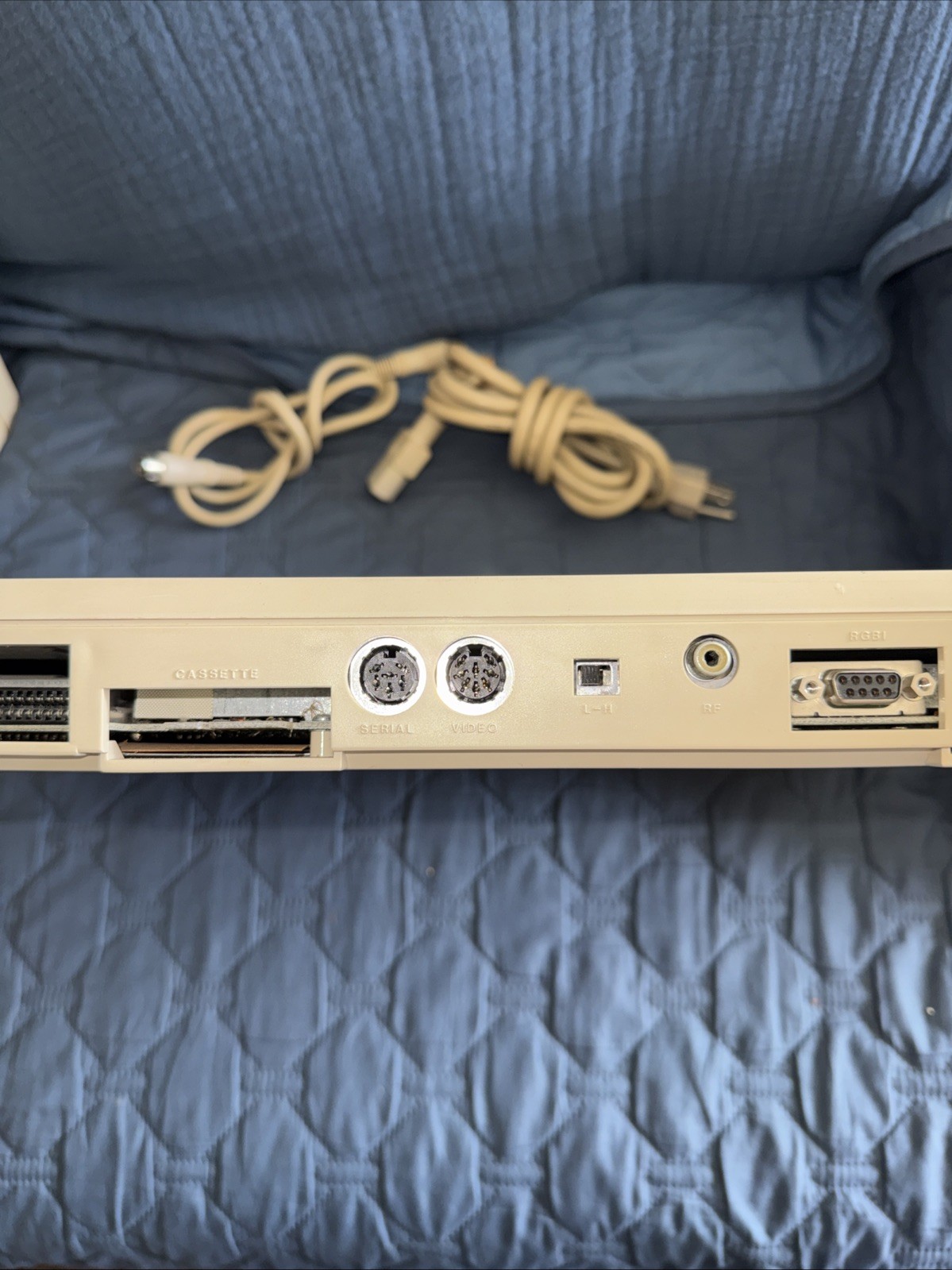 Commodore 128 Computer and 1571 Disk Drive Bundle W/ Original Cables P/R