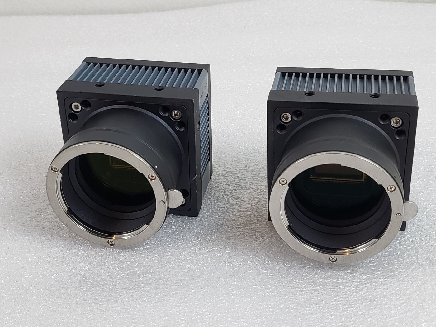 1PC Vieworks VC-12MC-M65E0 Camera
