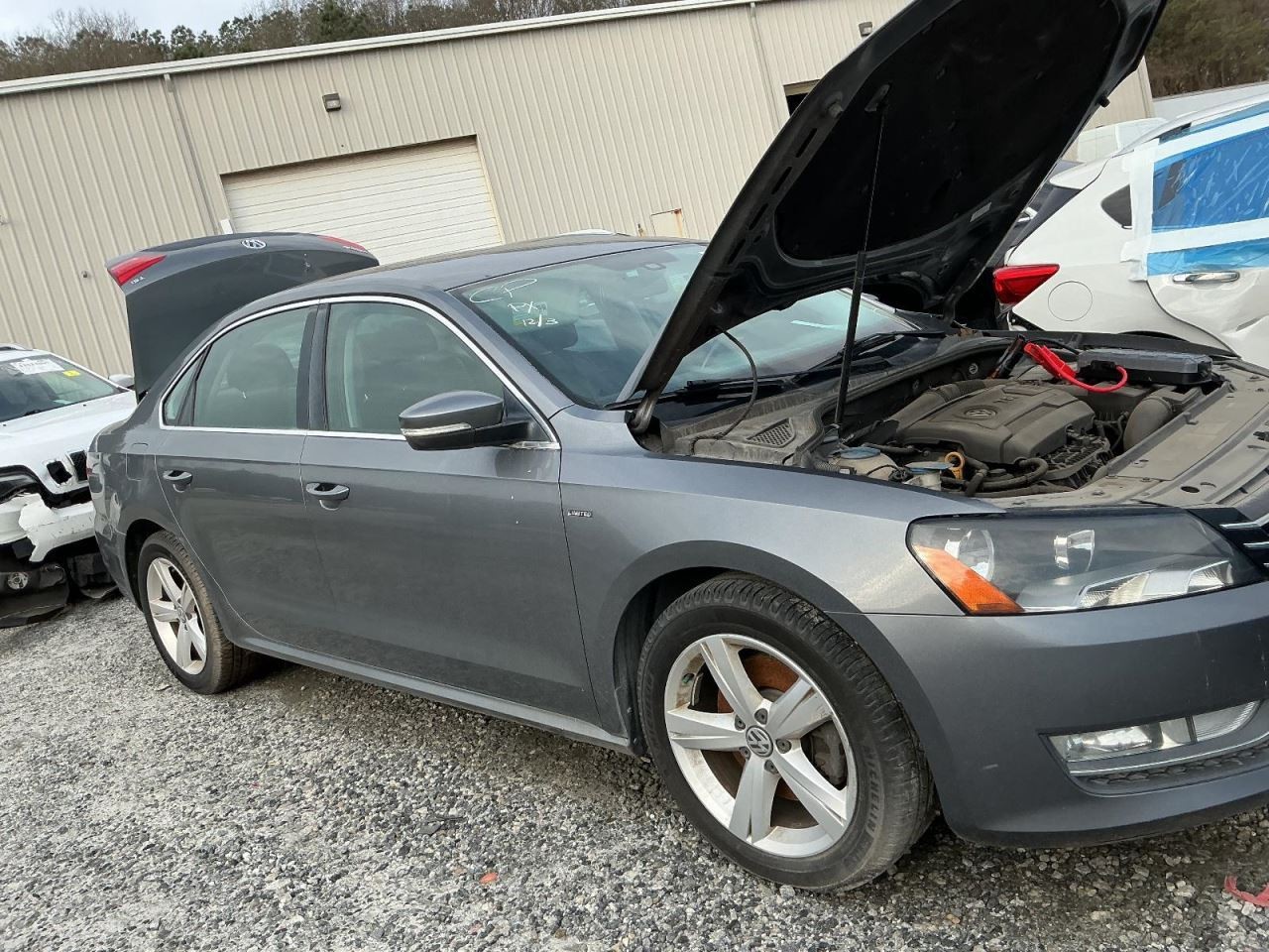 PASSAT 2015 Glove Box 4983770