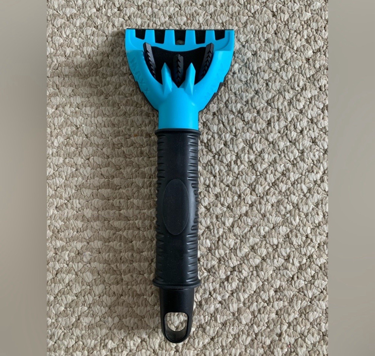 Ice Scraper & Crusher Tool for car windshield for ice snow removal anti scratch