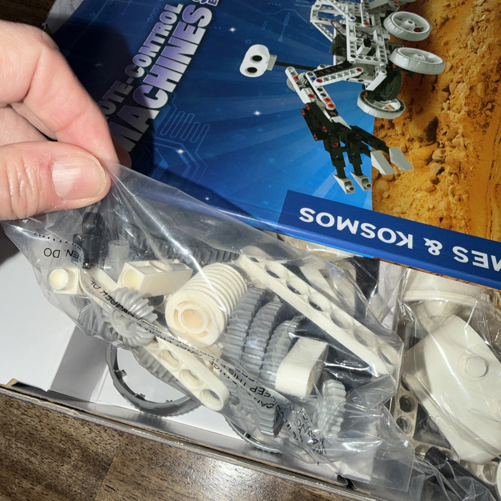 Thames & Kosmos Remote Control Machines: Space Explorers - New Open Box