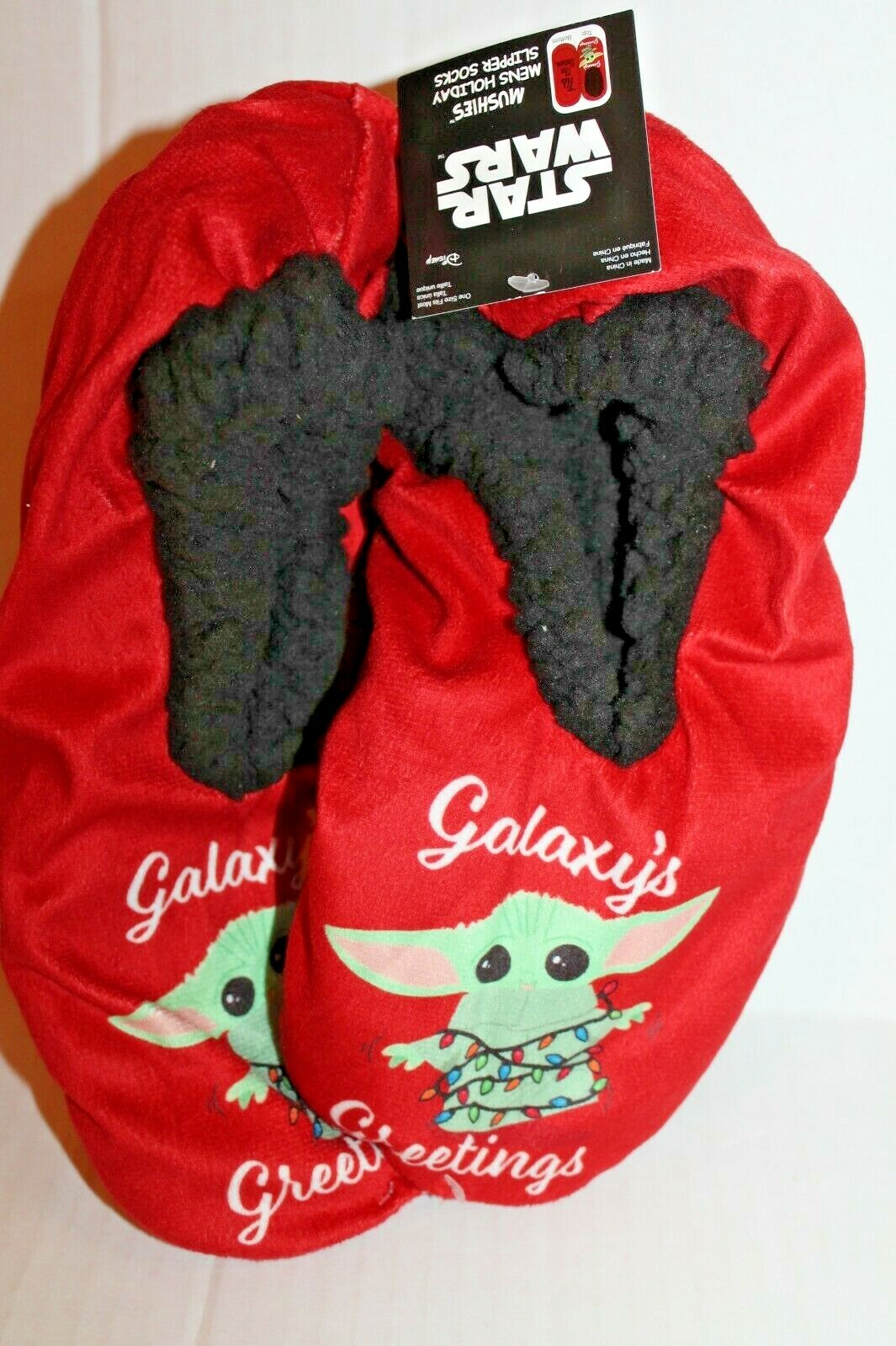 Men's Star Wars Baby Yoda Christmas Fuzzy Fleece Slippers One Size Fits Most NEW