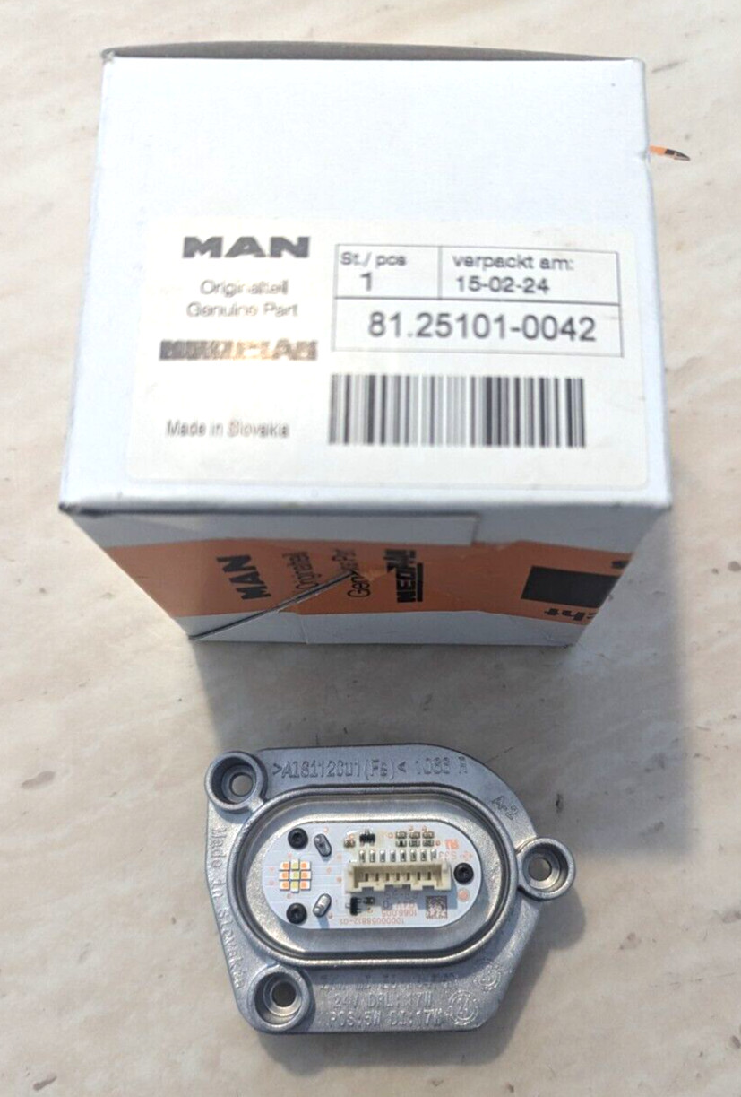 MAN LED RIGHT DRL control unit 10000058812-01 81.25101-0042