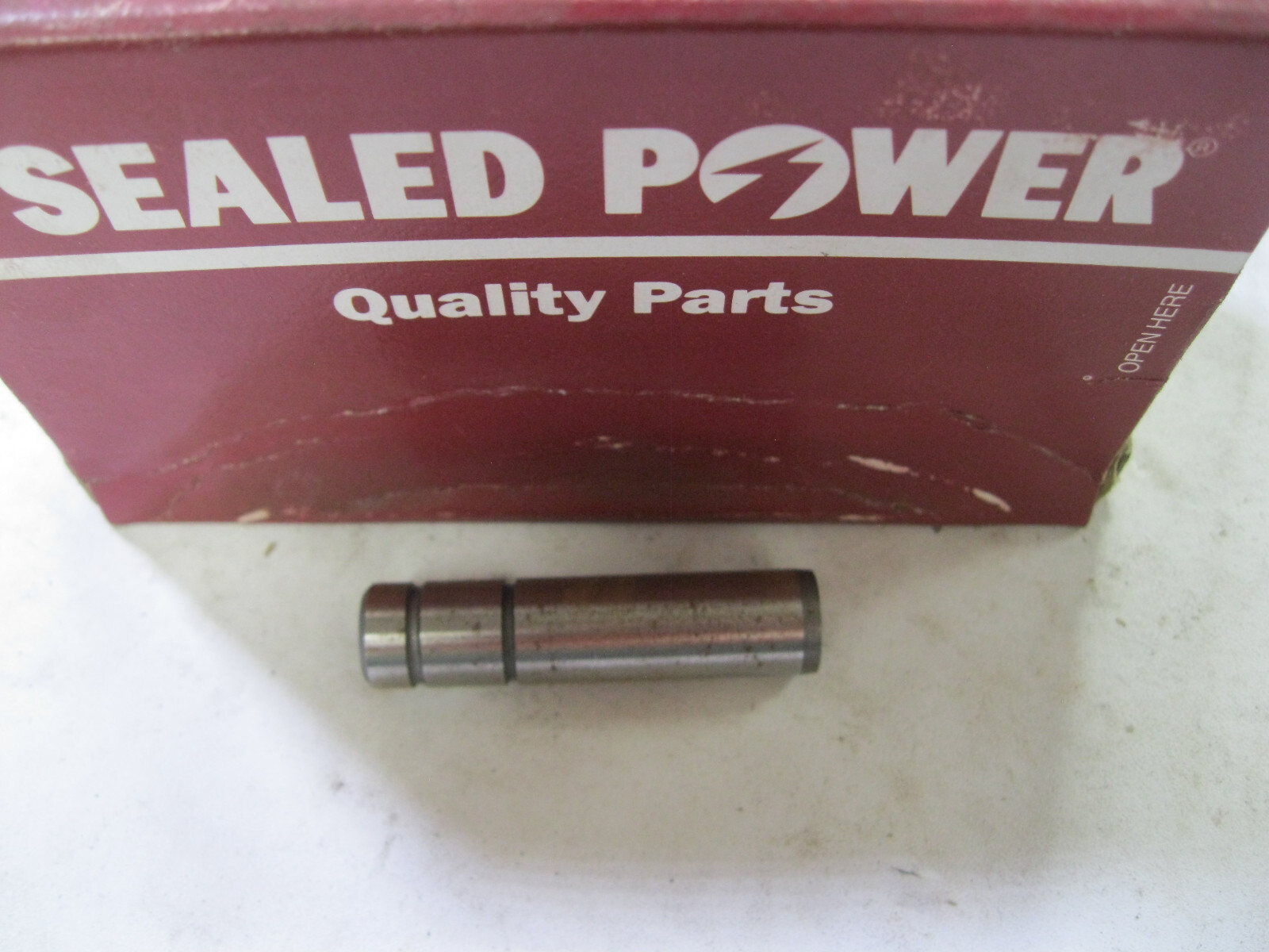 Engine Valve Guide Sealed Power VG-729