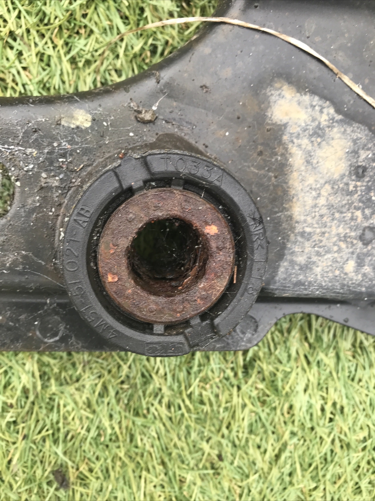 FORD FOCUS 2.0 TDCI FRONT SUBFRAME 2006