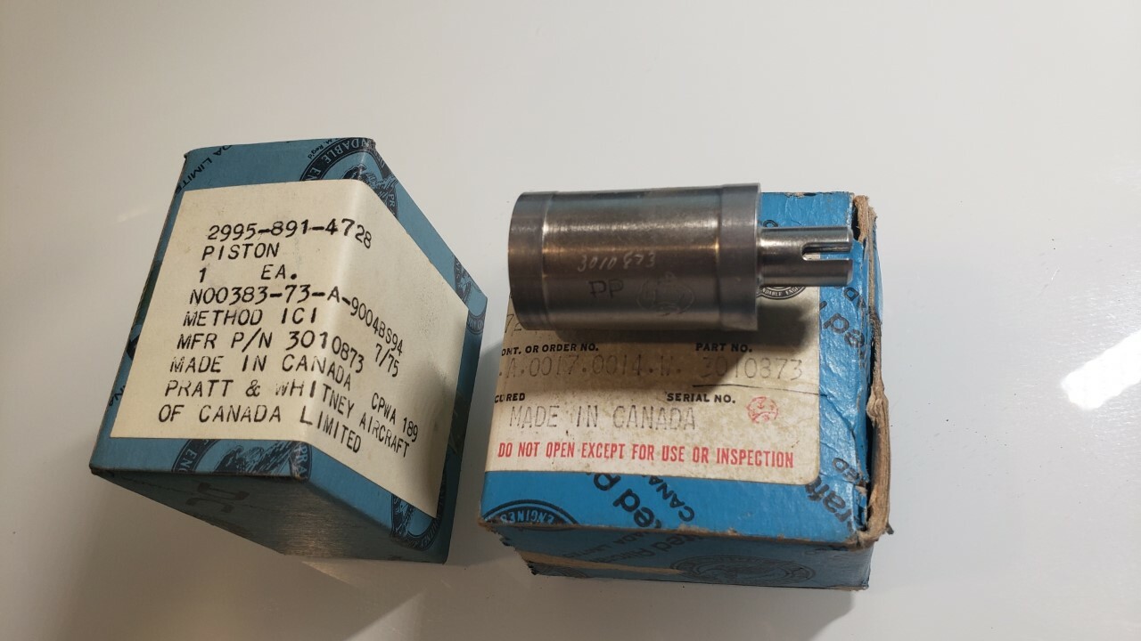 (2) PRATT & WHITNEY CANADA - PISTON 3010873 2995-00-891-4728
