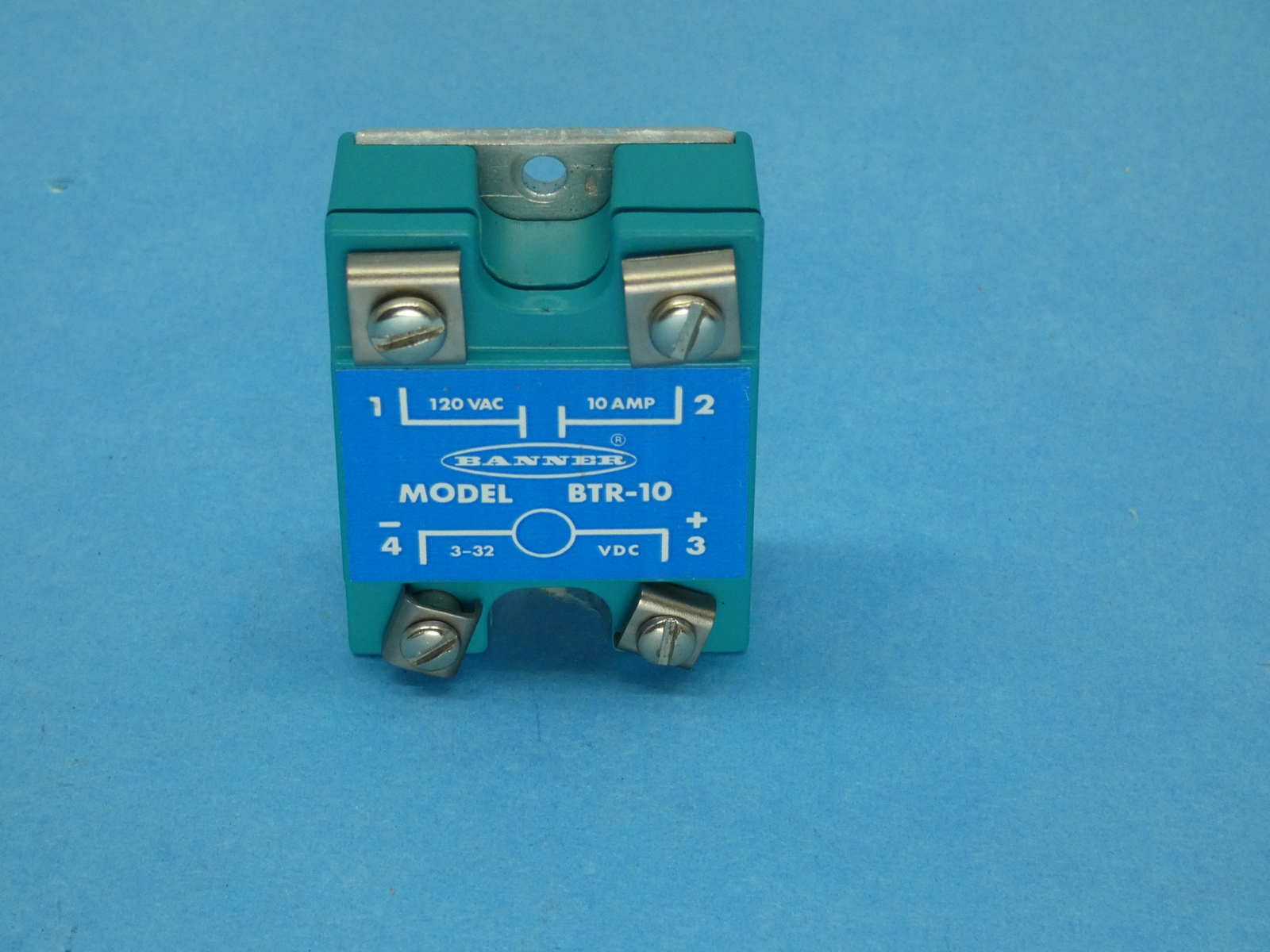 Banner BTR-10 Solid State Relay 3-32 VDC Input 120 VAC 10 Amp Out