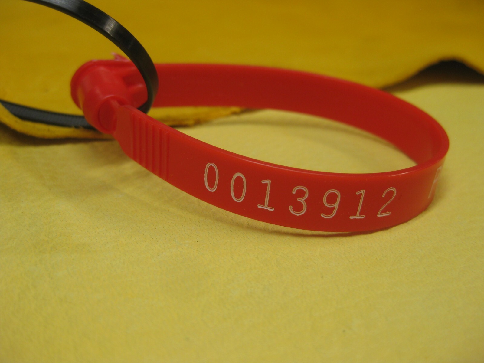 Top Grain Deer Leather #0013912 Row 142