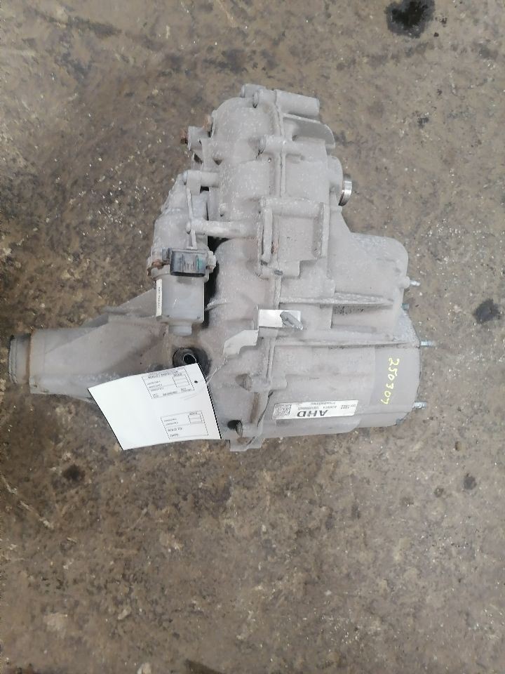 Transfer Case Transfer Case Opt NP0 ID AY9 Fits 15-20 SUBURBAN 1500 1640090