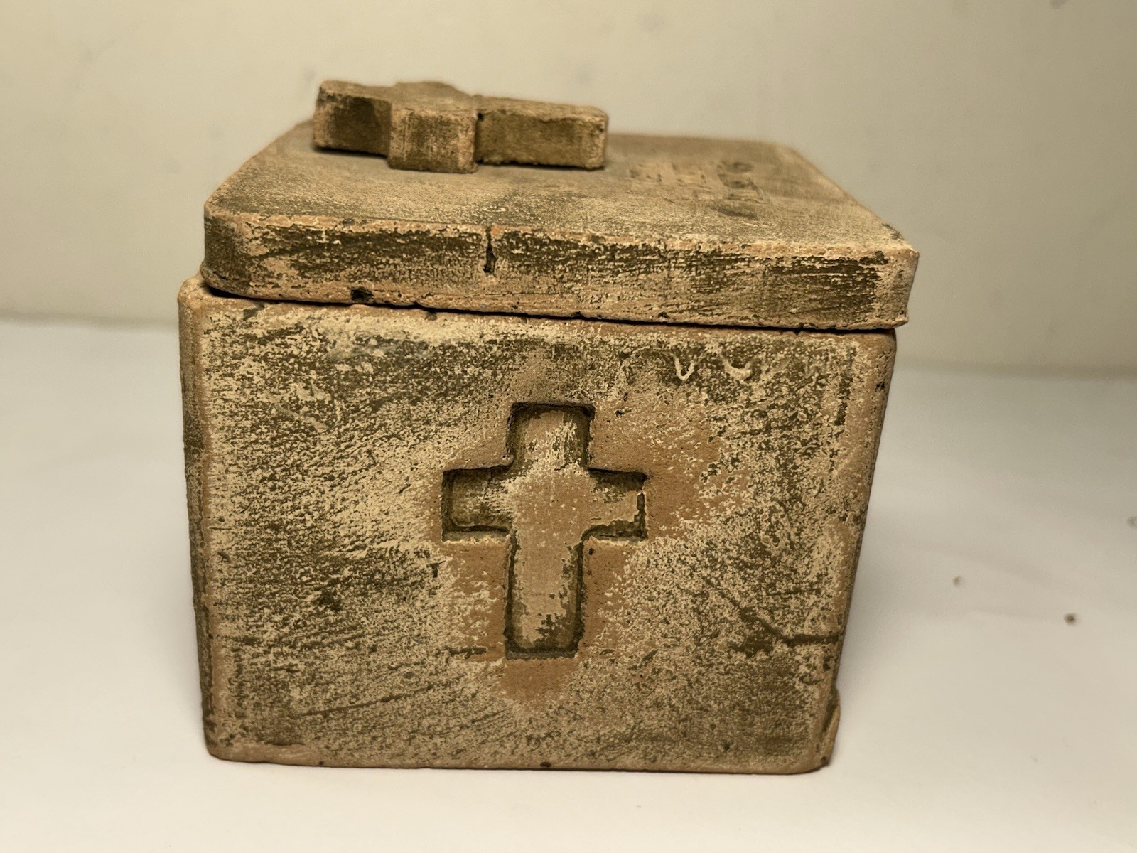 Blessing Box Clay With 11 Crosses 4”