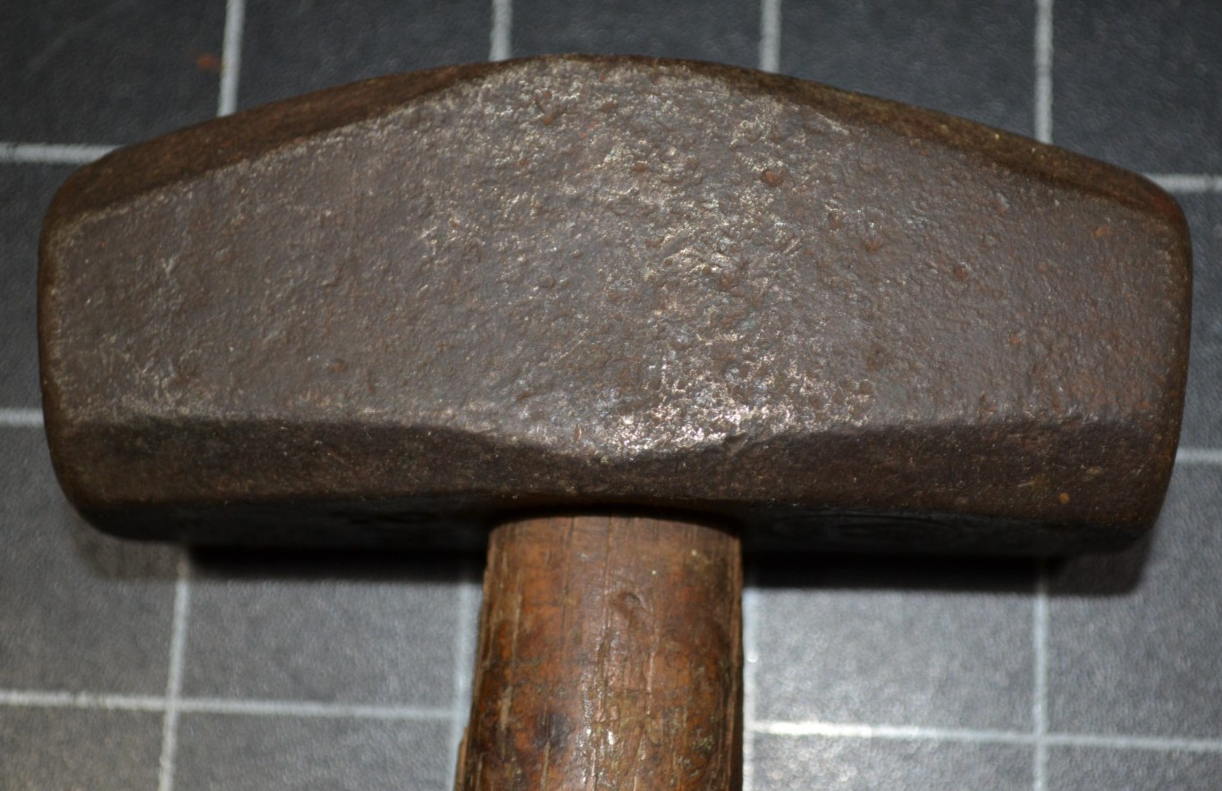 ATHA - 2 1/2# - HAND DRILLING HAMMER - ORIGINAL HANDLE