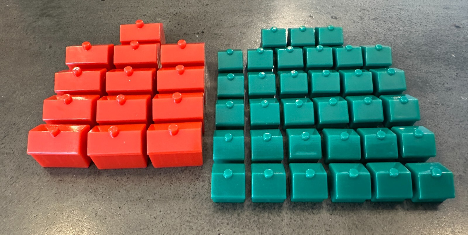 Monopoly Plastic Replacement Pieces 33 Houses & 13 Hotels - COMPLETE SET!!