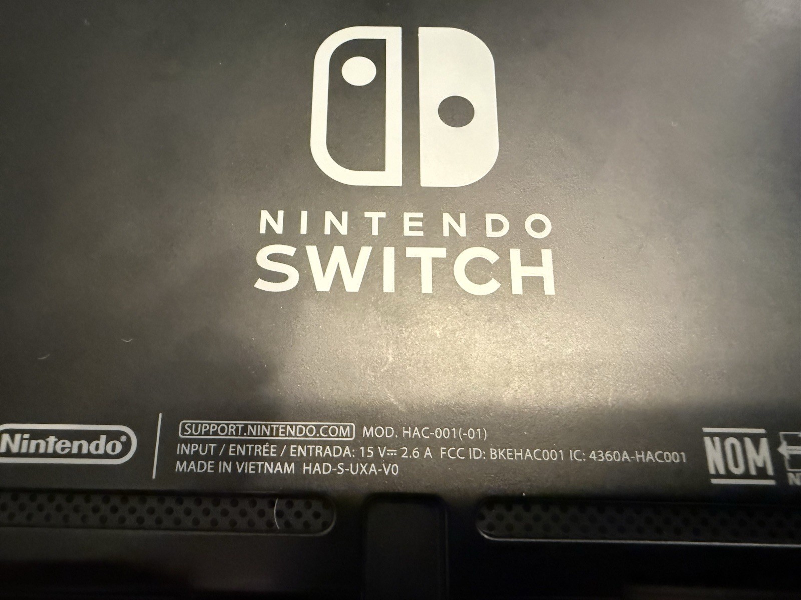 Nintendo Switch HAC-001(-01) Bundle w/ Super Mario Maker 2, Minecraft, Dock, Pr…