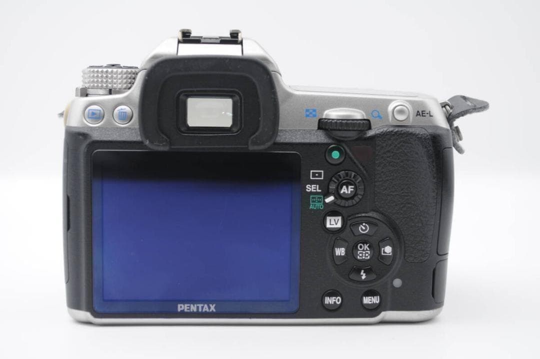 Shutter Count: 7239 Pcs PENTAX K-5 Premium Silver Edition