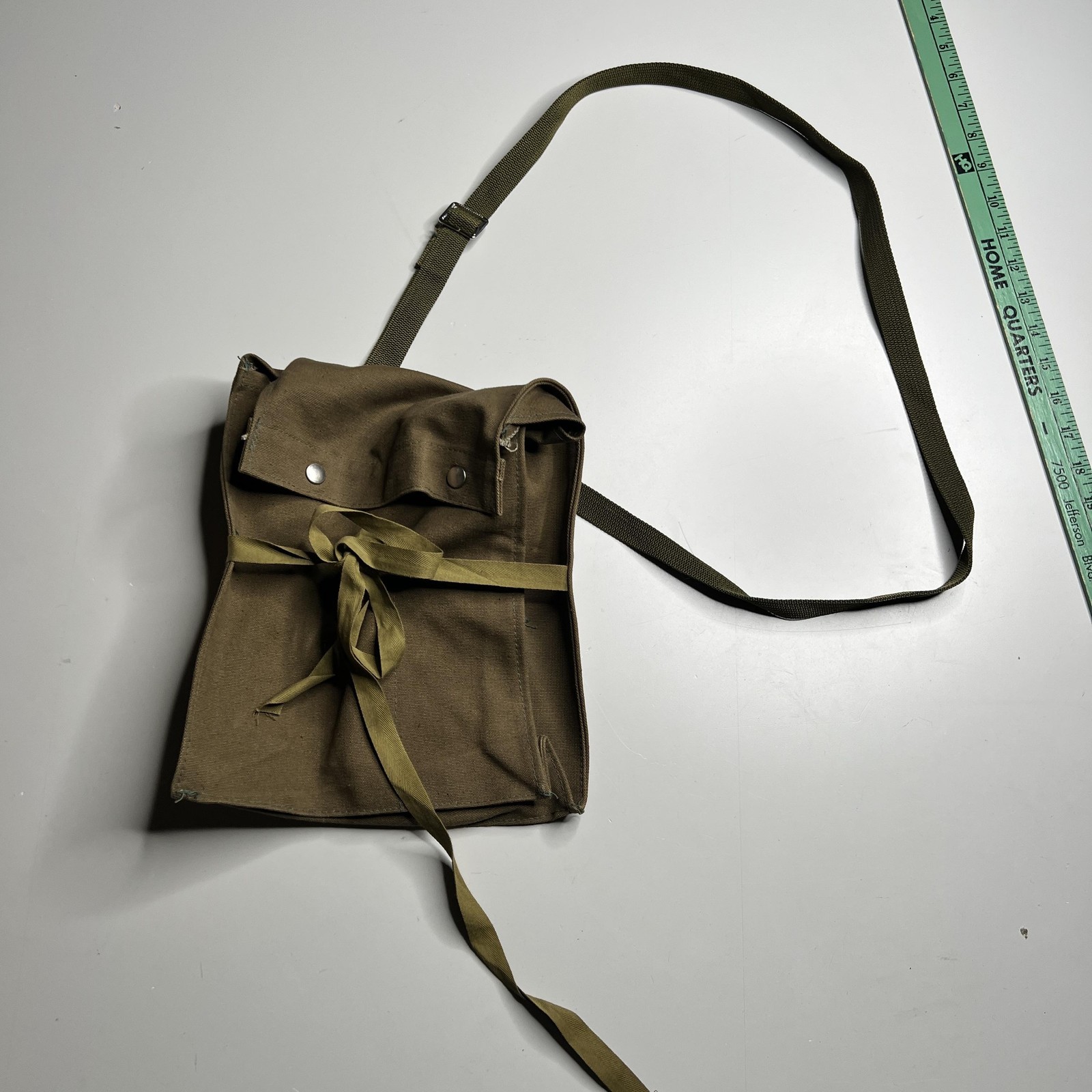 Vintage Czechoslovak Army Canvas Gas Mask Shoulder Bag Khaki Green Militaria