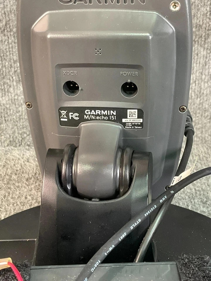 Garmin Echo 151 Fishing Sonar Depth Finder 200W Used Bundle