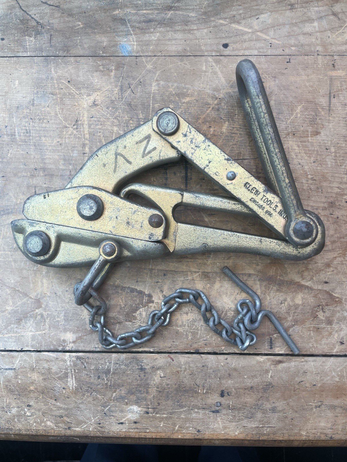 Klein Tools 1692 And 1659 -5AT Chicago Grip Coated Strand Puller